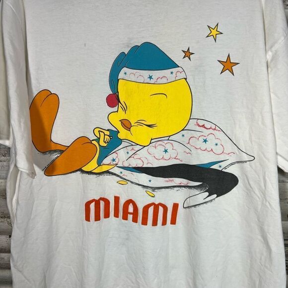 Vintage Looney Tunes Shirt - Picture 3 of 13